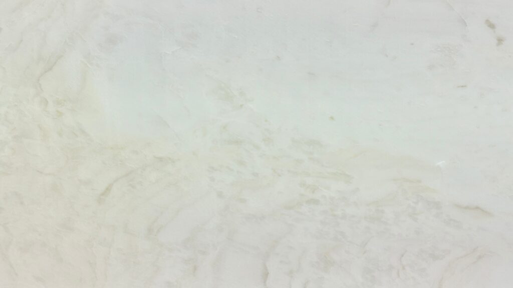 Mystery White